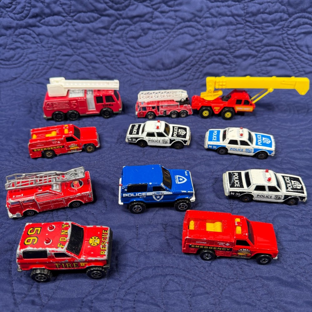 Vintage Diecast Mix Emergency Vehicle Lot Tonka Hot Wheels Police Fire Truck 10